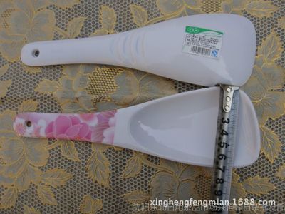 新款斜口飯勺與麻輪餐具 六一日用百貨工廠貨源，家居生活的優(yōu)選